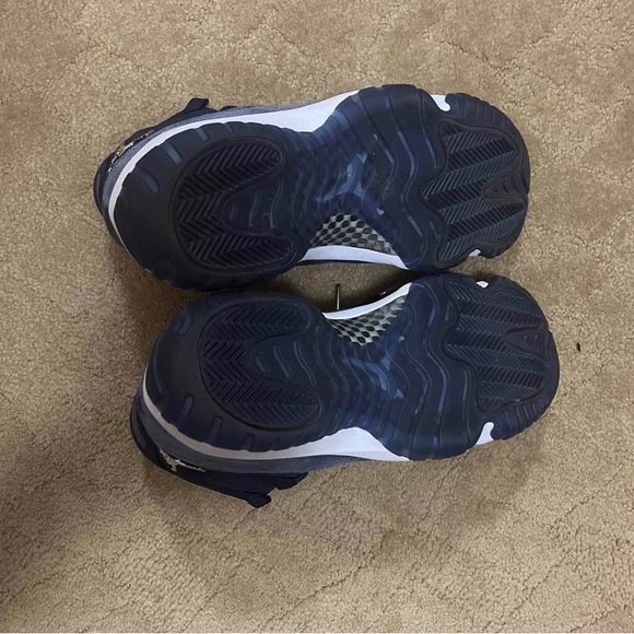 Air Jordan 11 - Picture 5 of 5